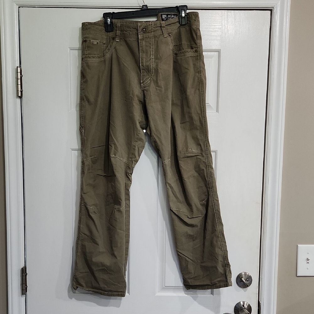 Kuhl Green Cargo Pants Relaxed Fit